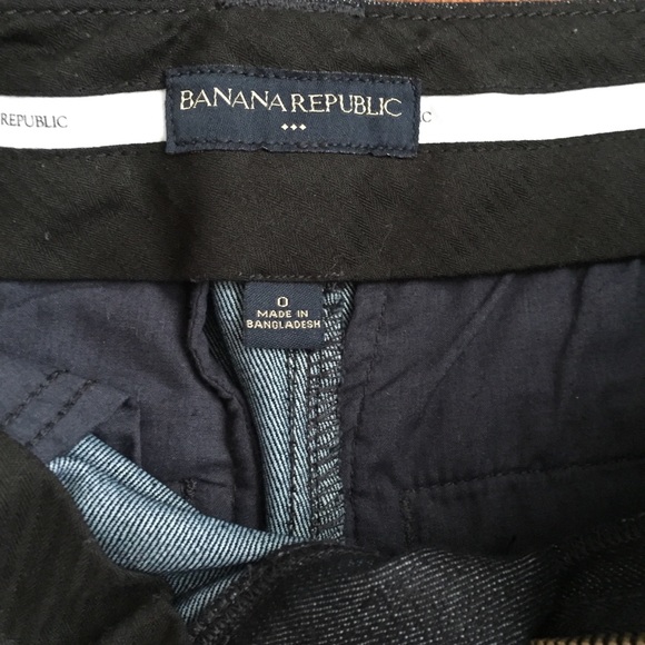 Banana Republic Dark Wash Denim Pencil Skirt - Picture 4 of 5